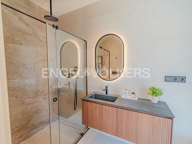 Foto 25331133-a4bb-44f5-8cca-1434fed8791c. Xalet amb calefacció aparcament piscina a Vistahermosa Alicante