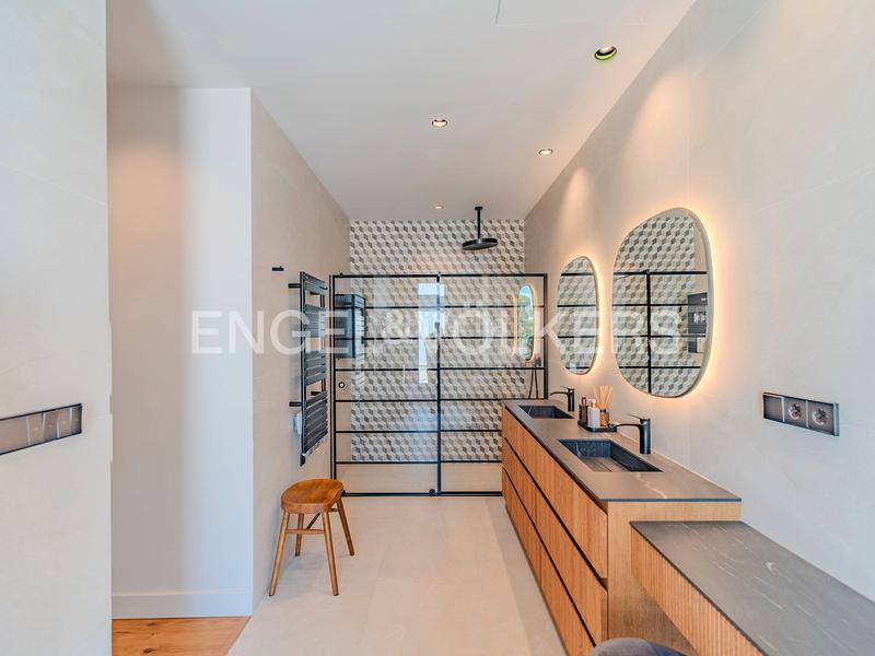 Foto 5aaede92-20b1-4ade-ba12-395bf488d71b. Xalet amb calefacció aparcament piscina a Vistahermosa Alicante