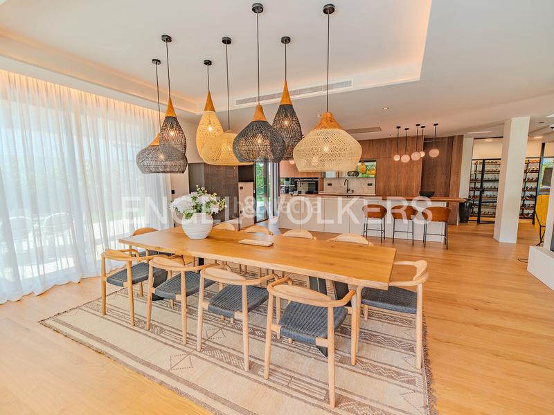 Foto 80941ca5-4f31-4c64-93f4-a733a220e28f. Xalet amb calefacció aparcament piscina a Vistahermosa Alicante