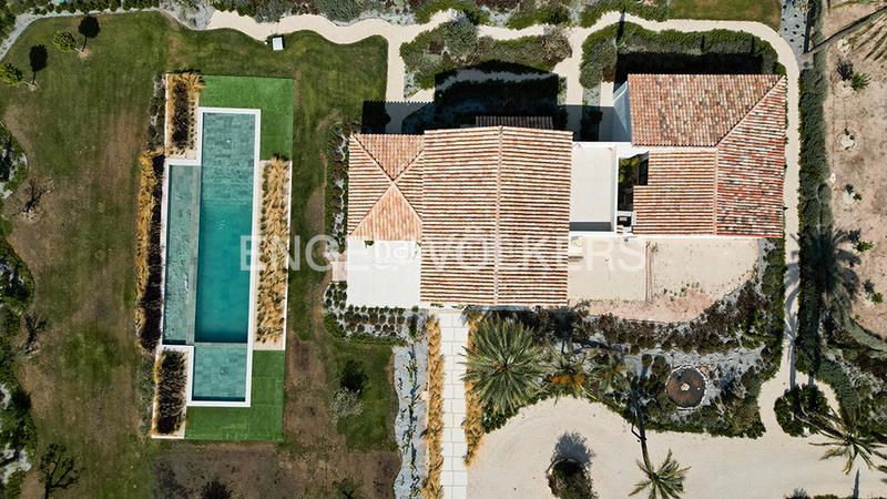 Foto 043cacd0-7bb2-46df-93f9-fd9a4fb87589. Xalet amb calefacció aparcament piscina a Alzabares Elche / Elx