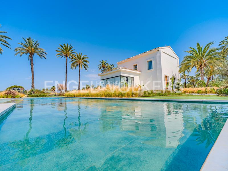 Foto 171d78de-14ee-4a74-8f4f-404fc3c1d183. Xalet amb calefacció aparcament piscina a Alzabares Elche / Elx