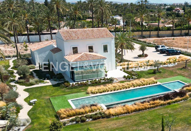 Foto 2197c06c-ef9e-4c99-a84c-83e546c586cf. Xalet amb calefacció aparcament piscina a Alzabares Elche / Elx