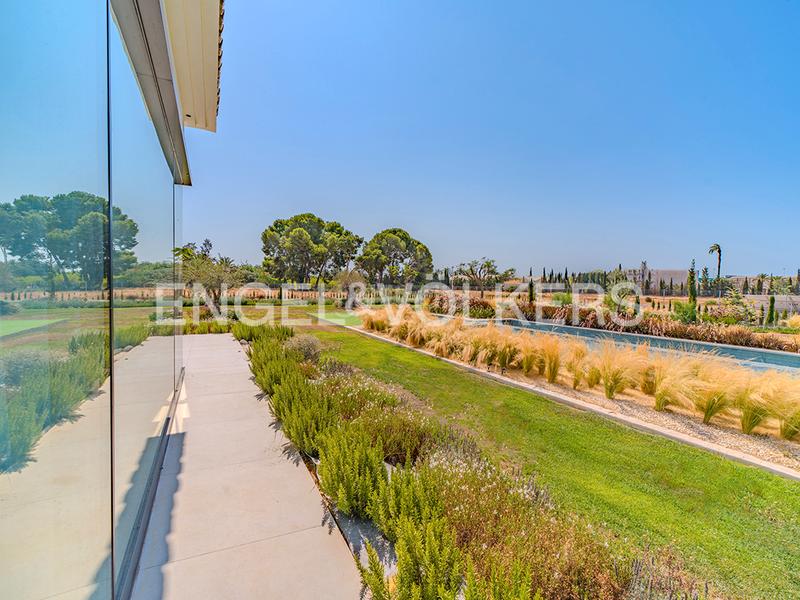 Foto 616a99f7-35c2-42f7-a6c9-2eeeeeae4520. Xalet amb calefacció aparcament piscina a Alzabares Elche / Elx