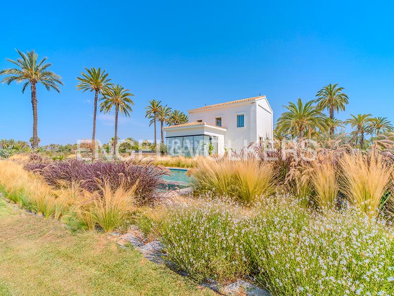 Foto 653f1a0c-8852-4819-95dc-8575198be3a5. Xalet amb calefacció aparcament piscina a Alzabares Elche / Elx