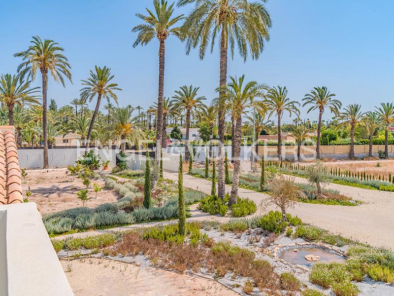 Foto a3e79119-63c7-45f5-8c0f-0d165e790eed. Xalet amb calefacció aparcament piscina a Alzabares Elche / Elx