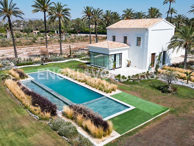 Foto a83cfbb5-d5e8-435b-9108-abf505ada889. Xalet amb calefacció aparcament piscina a Alzabares Elche / Elx