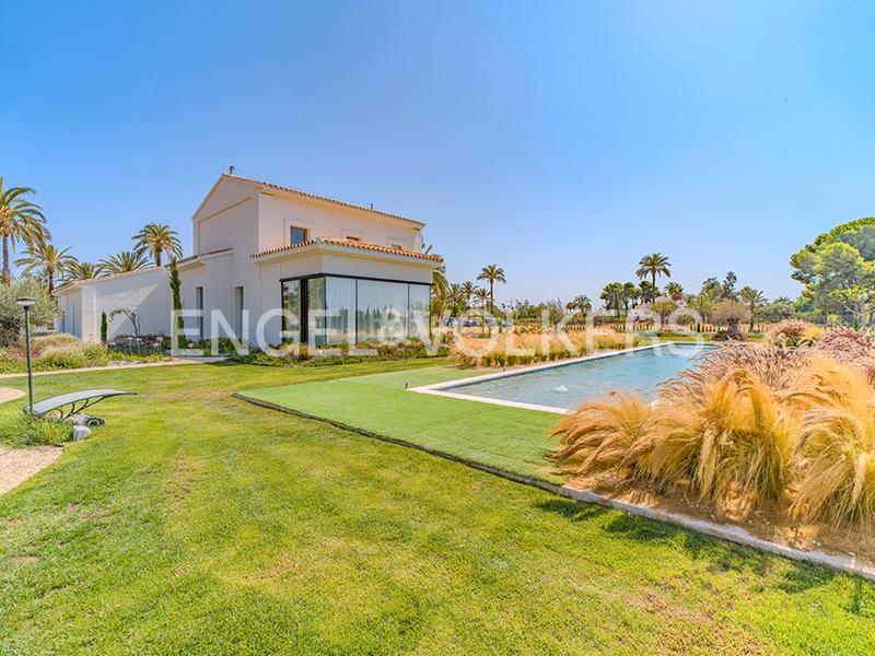 Foto b51cef6c-0327-4f0f-a5f4-e9f227f1cec4. Xalet amb calefacció aparcament piscina a Alzabares Elche / Elx