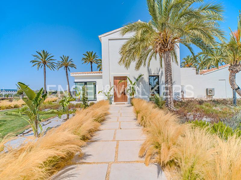 Foto d6d775f4-f21e-4024-9374-b5f8b01f17bd. Xalet amb calefacció aparcament piscina a Alzabares Elche / Elx