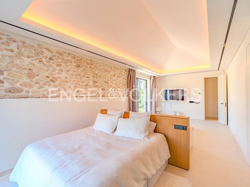 Foto f8d37b56-5b86-467e-8a35-31d3a1bca240. Xalet amb calefacció aparcament piscina a Alzabares Elche / Elx