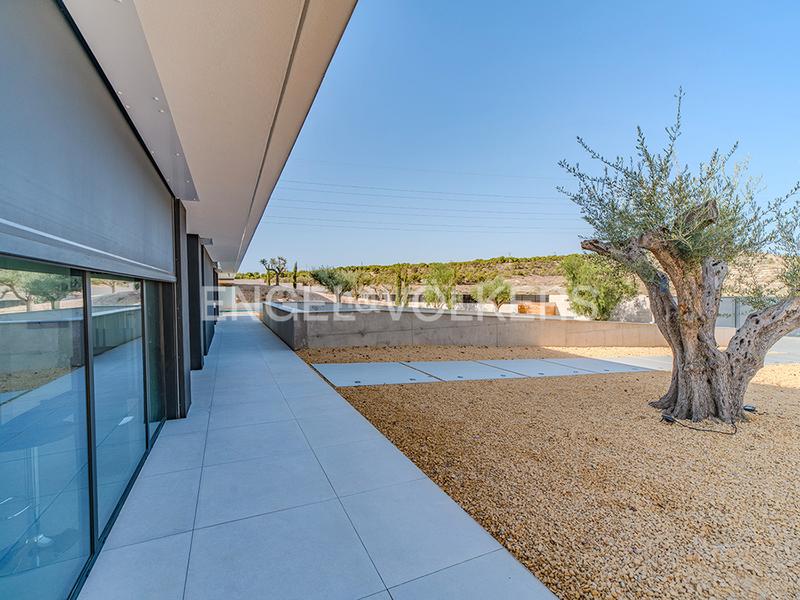 Foto 750ac04e-e971-40d5-8e4f-50b66f2348db. Chalet avec chauffage parking piscine dans Santa Faz Alicante