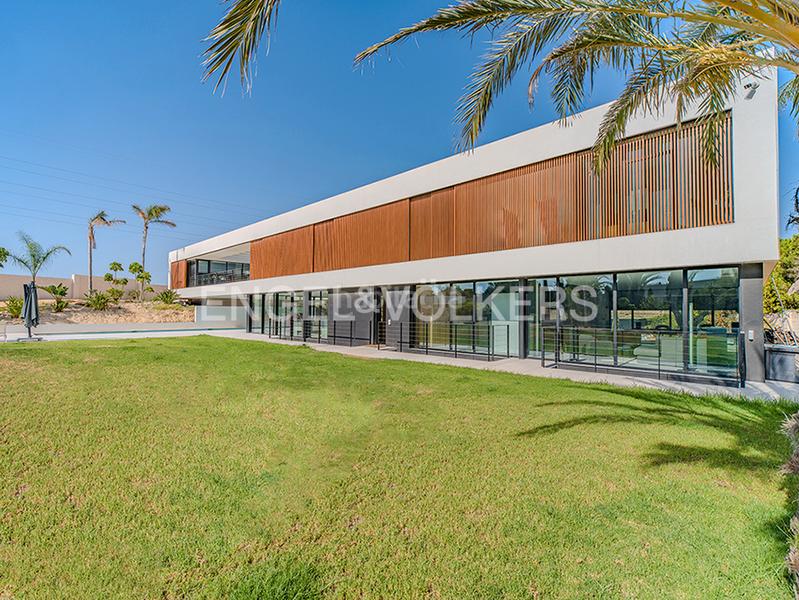 Foto 836c3a2f-5af4-4f6a-bc56-08dafc1d4e62. Chalet avec chauffage parking piscine dans Santa Faz Alicante