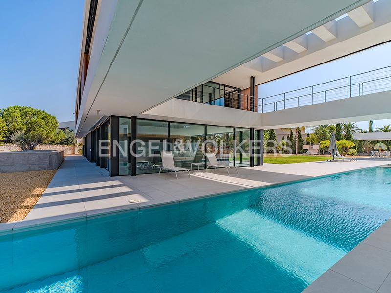 Foto c3113814-797e-4da8-9863-7a8f7a9774bf. Chalet avec chauffage parking piscine dans Santa Faz Alicante