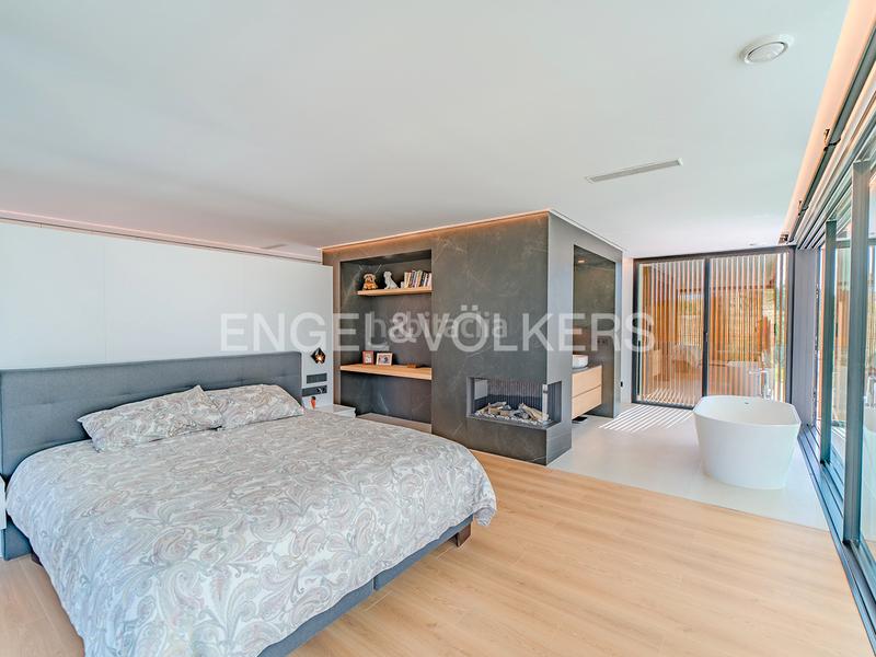 Foto d196cc84-7b07-48eb-8efc-a94dad3d0194. Chalet avec chauffage parking piscine dans Santa Faz Alicante