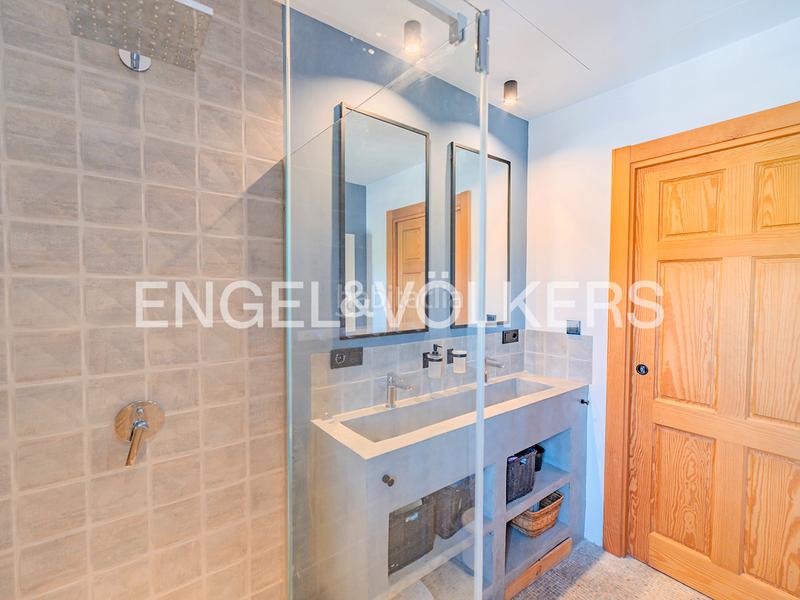 Foto 5e2d5f73-028c-4692-982c-52f72a3f08cb. Xalet amb calefacció aparcament piscina a La Font-Mezquitas San Juan de Alicante