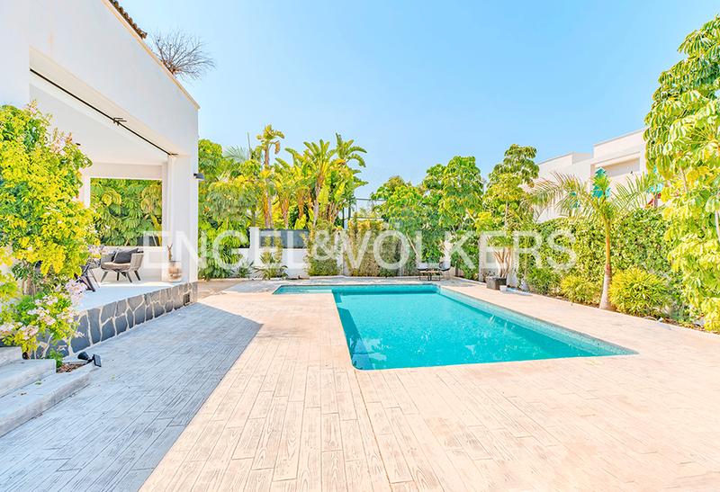 Foto b89cb1fd-9624-4f94-acfb-da115809ff58. Xalet amb calefacció aparcament piscina a La Font-Mezquitas San Juan de Alicante