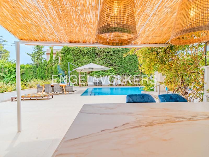 Foto 83394ac2-0752-4724-a17f-da710f40c92e. Chalet con riscaldamento piscina in La Font-Mezquitas San Juan de Alicante