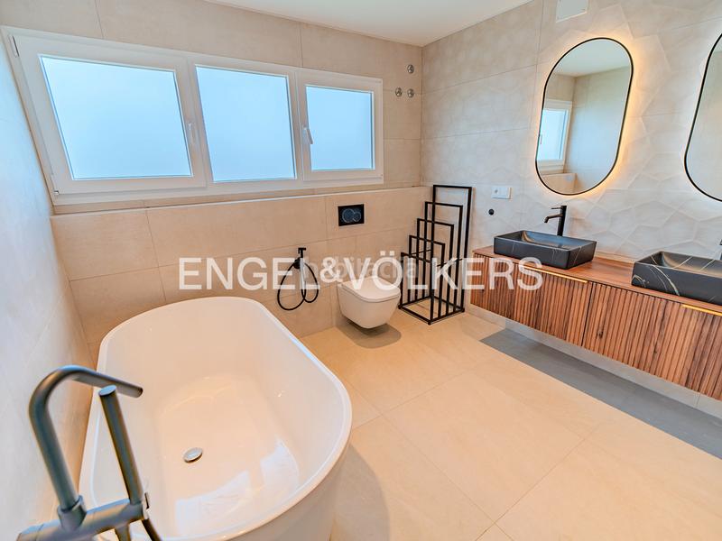 Foto bfecf05d-16fd-4963-ae2b-3a2c1a211ce4. Chalet con riscaldamento piscina in La Font-Mezquitas San Juan de Alicante