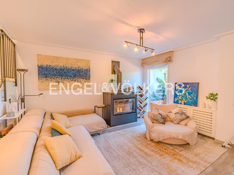 Foto 36637943-2917-4c36-a862-1342203dbdad. Casa aparellada a carrer pintor el greco 8 a Almajada-Ravel Mutxamel