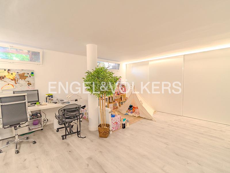 Foto 7a4d6329-bb9d-47cb-a5f6-26a6db5e5fa9. Casa aparellada a carrer pintor el greco 8 a Almajada-Ravel Mutxamel