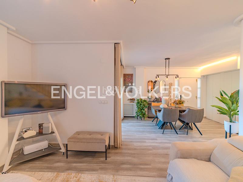 Foto 907fa29a-9d37-4153-879e-7da695d859f2. Casa aparellada a carrer pintor el greco 8 a Almajada-Ravel Mutxamel