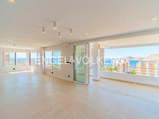 Penthouse  Calle del curricán 5. Ático que respira luz en cabo de las huertas