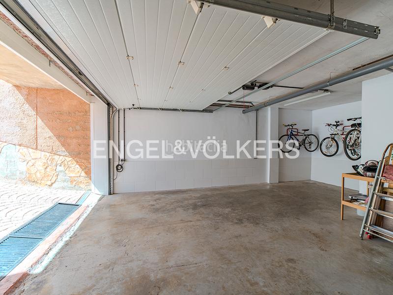 Foto 422c492f-1b9b-45f7-b3c6-67d422f26d36. Chalet encantador chalet con piscina en Centro Mutxamel