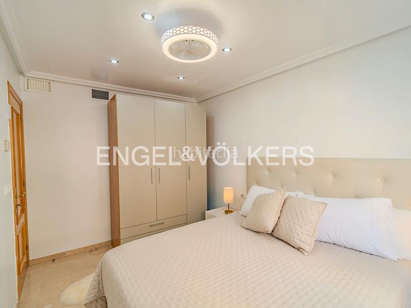 Foto 80677418-ad70-48fe-b90e-8d23ae065e85. Flat with heating parking in Barrio del Centro Alicante