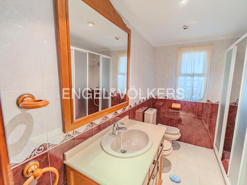 Foto bb2e5833-b997-4f3f-800a-862412bd5748. Pis a carrer d'alboran 1 a Playa Muchavista Campello (el)