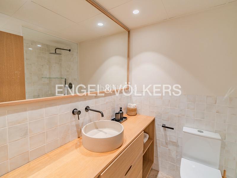 Foto f2278a89-5c09-4cc1-b7df-f895f617cf09. Casa adossada amb calefacció aparcament piscina a Campello (el)