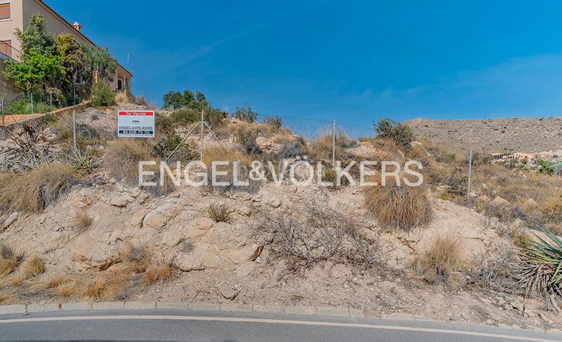 Foto 1c3f92ee-dd7b-4bf0-a705-fa6a30d3dbe3. Terreny residencial a Pueblo Español-Coveta Fumá Campello (el)