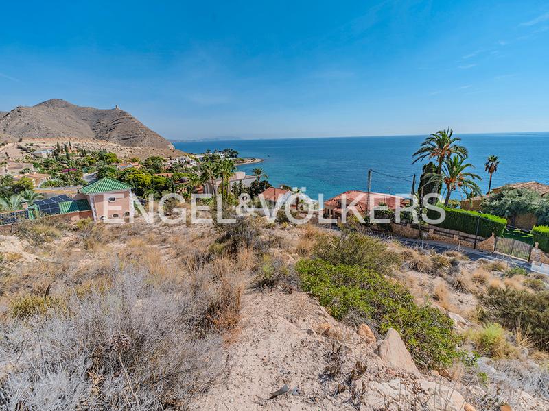 Foto 73a63dc4-bd04-4460-8e54-072dbc8ac3a1. Terreny residencial a Pueblo Español-Coveta Fumá Campello (el)