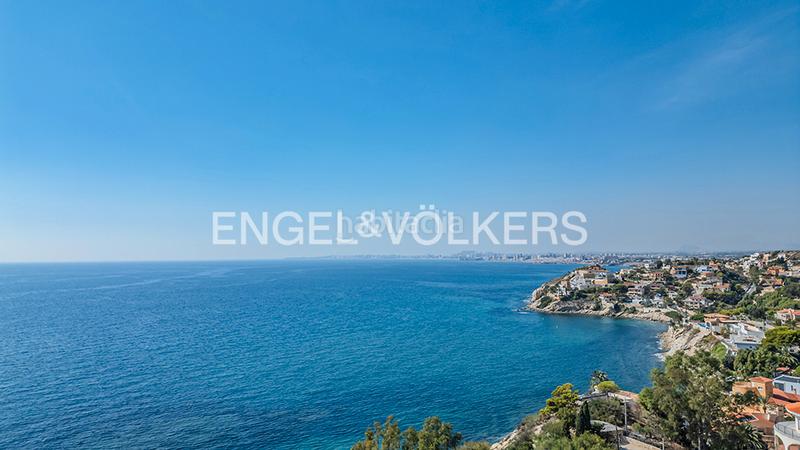 Foto bb4ea7c9-7448-4644-bee7-a2aaf425853c. Terreny residencial a Pueblo Español-Coveta Fumá Campello (el)