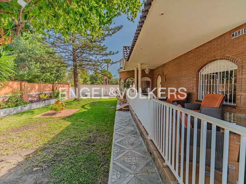 Foto 5a2614d5-969d-4205-bd69-42a28eb4f01d. Chalet avec cheminée chauffage parking piscine dans Mutxamel