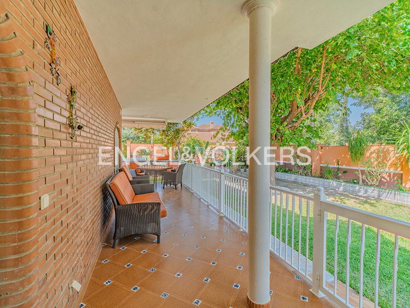 Foto 85a70605-5d98-4da4-94ef-cd8b23446fb1. Chalet avec cheminée chauffage parking piscine dans Mutxamel