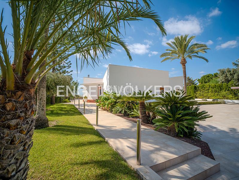 Foto 3acff41f-5822-4d5a-b6f1-9a4c8c4265f9. Chalet mit kamin heizung parking pool in Jubalcoi Elche / Elx