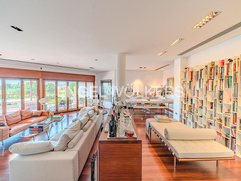 Foto 76515021-532e-4e0c-ab51-6fe781738c61. Chalet mit kamin heizung parking pool in Jubalcoi Elche / Elx