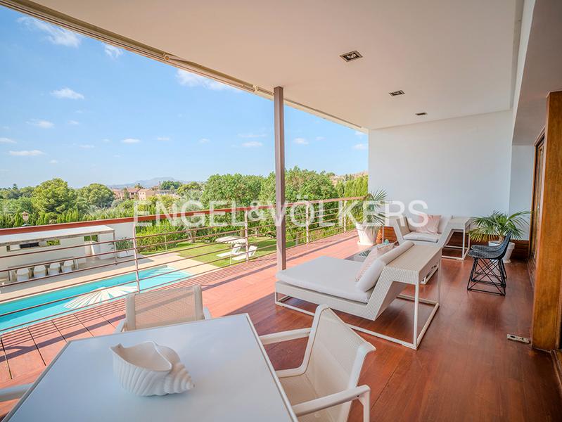 Foto 94be67b2-1885-4fa0-b9ea-d7a58c25fb44. Chalet mit kamin heizung parking pool in Jubalcoi Elche / Elx