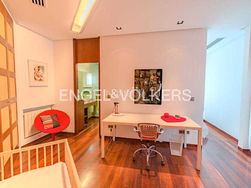 Foto 94d7fdd8-874c-4632-844d-1c8a6aba5173. Chalet mit kamin heizung parking pool in Jubalcoi Elche / Elx