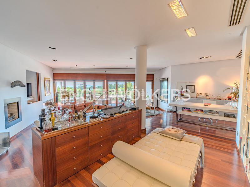 Foto bd7b1262-7c9c-4c8c-bbd4-6fd9839dc924. Chalet mit kamin heizung parking pool in Jubalcoi Elche / Elx