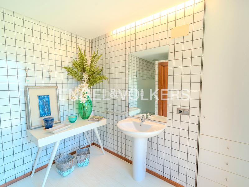 Foto c110a8f6-39f4-4079-bb9a-5a2e4a2dc9f5. Chalet mit kamin heizung parking pool in Jubalcoi Elche / Elx