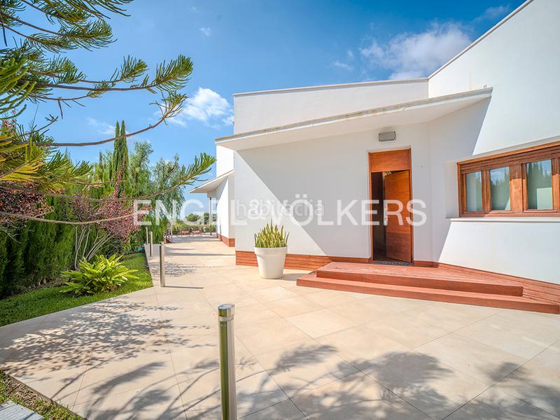 Foto c29528f7-fac4-4957-a4ab-60a9ba12b19f. Chalet mit kamin heizung parking pool in Jubalcoi Elche / Elx