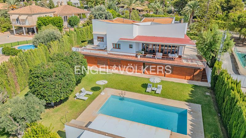 Foto d24d2ba6-b6d7-42dc-aa62-2199b0da53f2. Chalet mit kamin heizung parking pool in Jubalcoi Elche / Elx