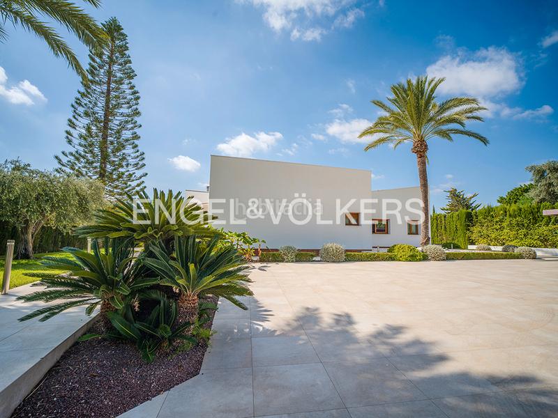 Foto f7db66ef-6b2c-43da-90a9-fd26188c7813. Chalet mit kamin heizung parking pool in Jubalcoi Elche / Elx