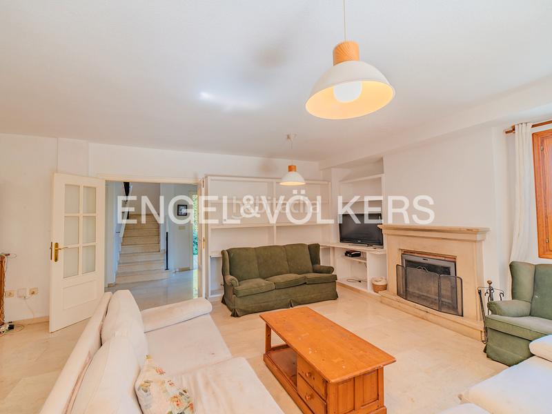 Foto 7715d439-fc51-4a36-9a27-fd432c437886. Xalet a carrer de la boira 3 a Bonalba-Cotoveta Mutxamel