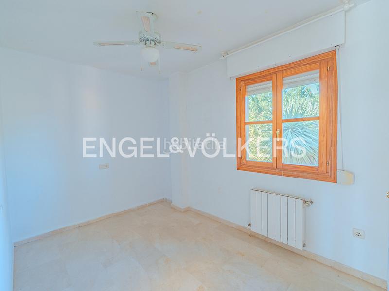 Foto b38c43fc-38f4-4daa-afaf-a718b8e77d1f. Xalet a carrer de la boira 3 a Bonalba-Cotoveta Mutxamel