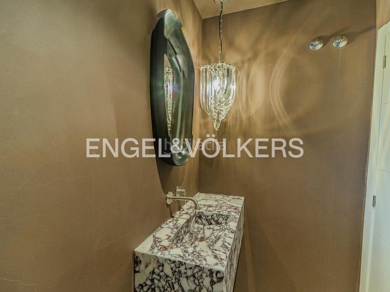 Foto 7629846e-09b5-4dd0-aaff-4f1365f8974d. Chalet con camino riscaldamento parcheggio piscina in Alicante