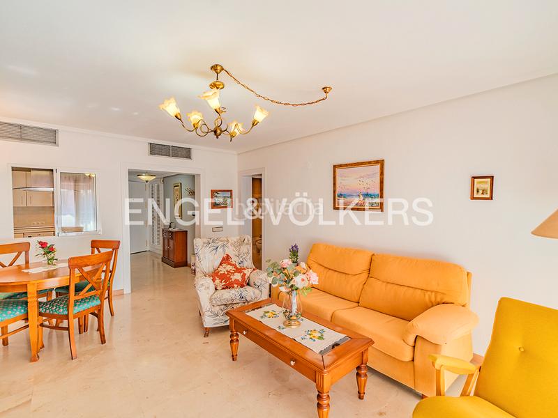 Foto 05ee6a7d-202b-4141-bf4e-2d6c474b7709. Appartamento in plaça de san cristóbal 2 in Barrio del Centro Alicante