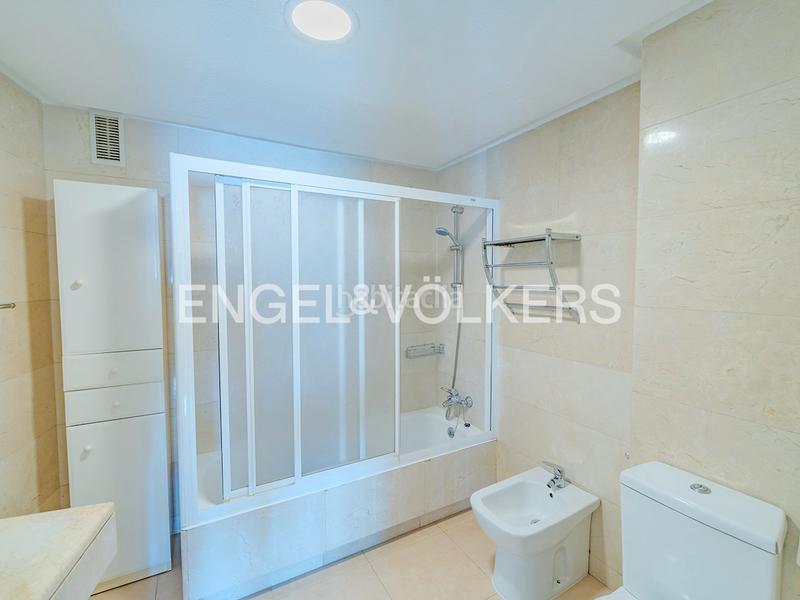 Foto 517fbf89-812f-495b-be0d-7bc8ce113b3b. Appartamento in plaça de san cristóbal 2 in Barrio del Centro Alicante