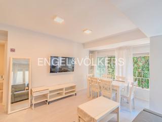 Flat  Calle médico manero mollà 15. Hogar luminoso en gabriel miró