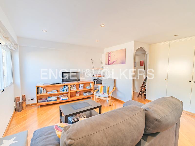 Foto 7404b12b-93d9-47c3-8bff-822d00ca3ea9. Dachwohnung in calle maría josefa ágreda y muñoz 2 in Alicante